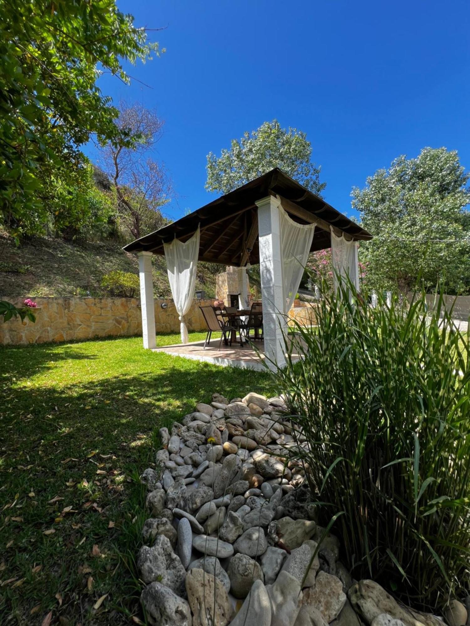 Armonia Apartments & Studios Perivólion Zewnętrze zdjęcie